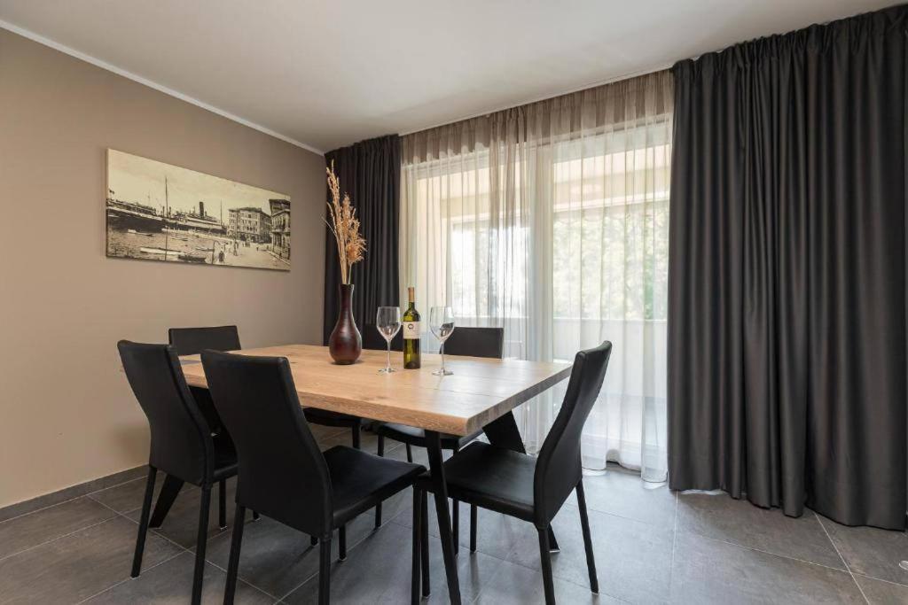 Vista Mare Apartment Porec Esterno foto